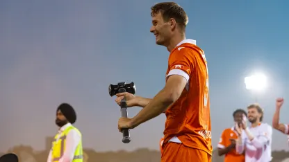 0I7A6241 jojo qian (1)