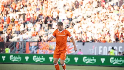 A15I2524 jojo qian (1)