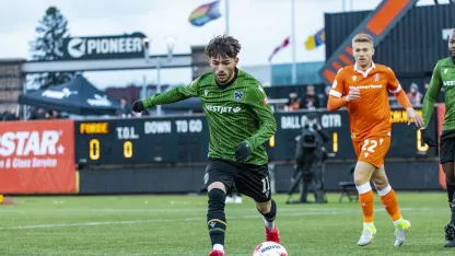 A15I2105 jojo qian-EDIT