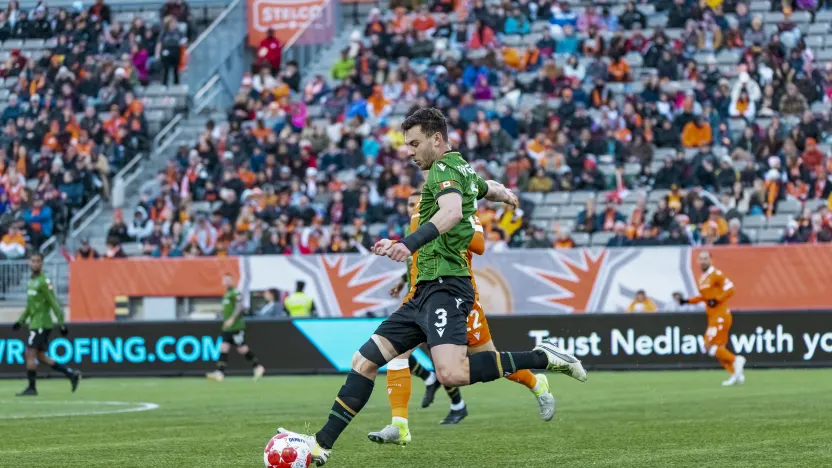 A15I2388 jojo qian-EDIT