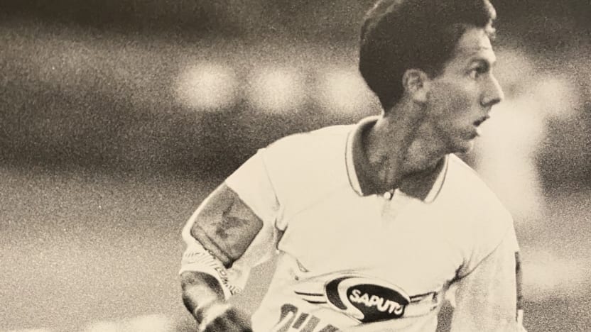 Le Supra de 1988-92 : L’histoire d’une communauté déterminée à faire vivre le soccer à Montréal