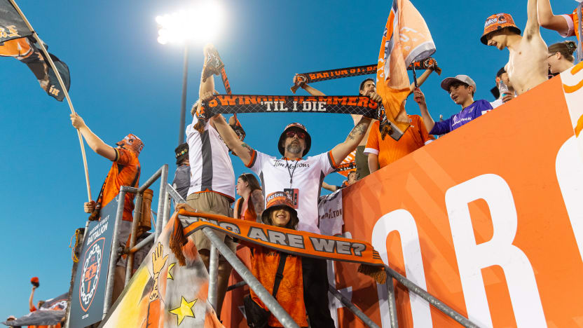 0I7A6112 jojo qian (1)