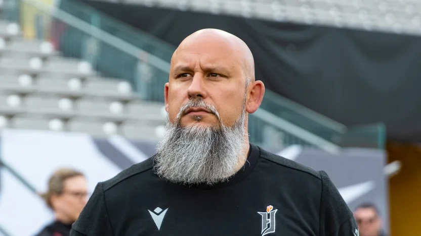 Forge FC’s Bobby Smyrniotis Nominated for CPL Coach of the Year Award