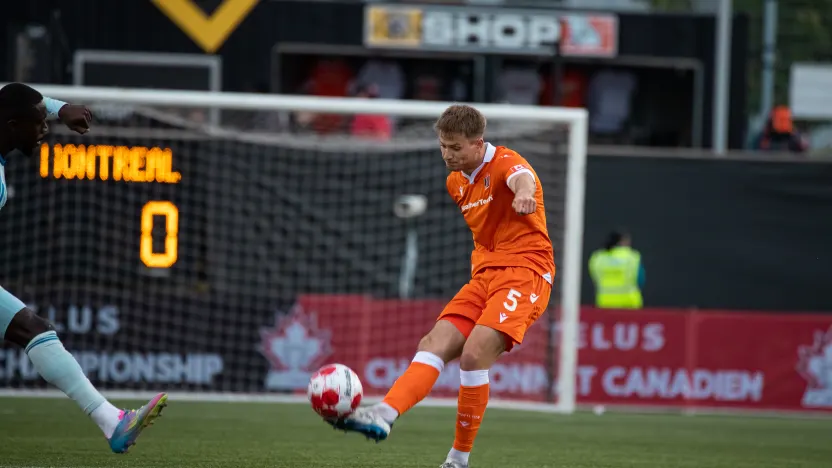 jojo qian - A15I1043