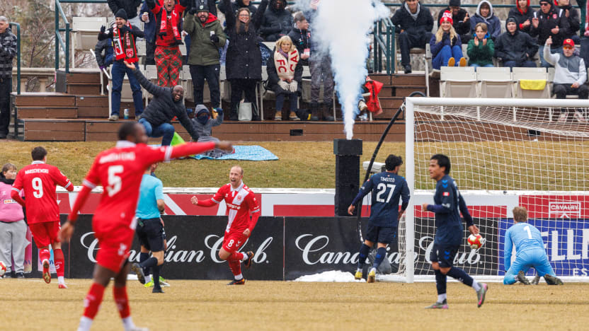 Cavs defeat Atlético Ottawa in 3-1 victory on ATCO Field