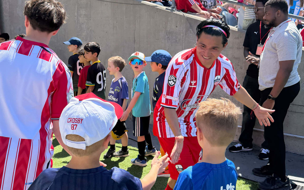Atletico Players High Five Kids