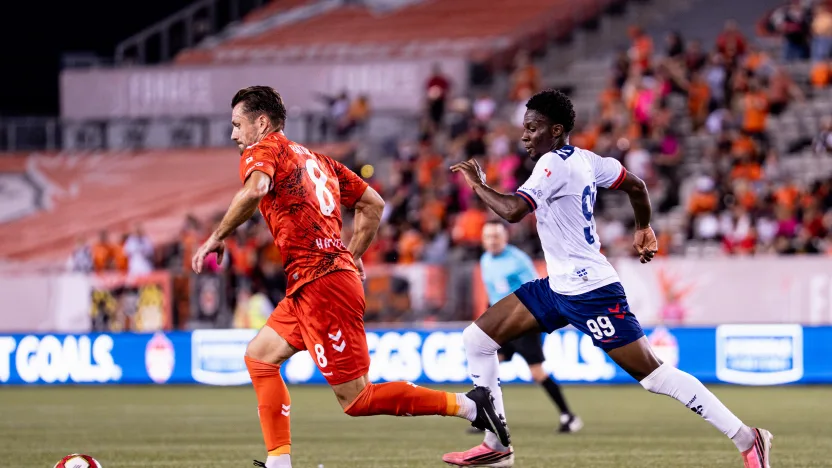 GN04876